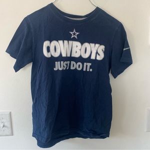 Nike NFL Cowboys youth shirt size medium